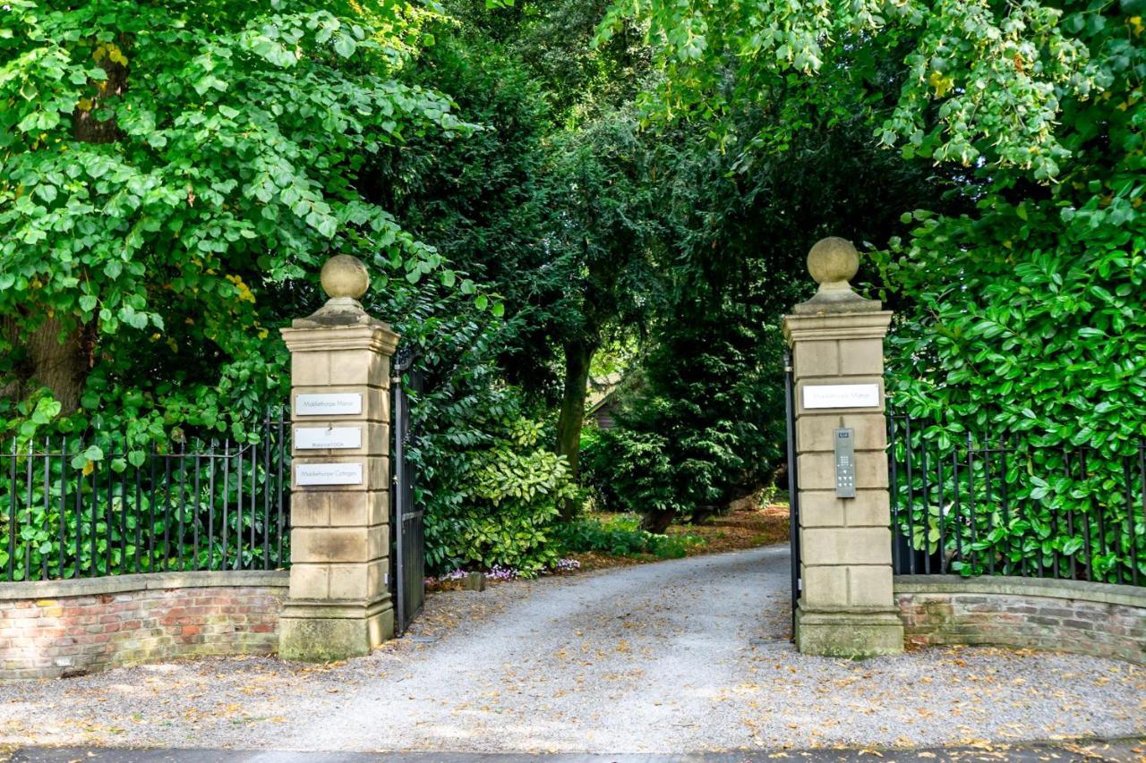 Middlethorpe Manor - No 4 Relaxation And Peace Villa York Exteriör bild